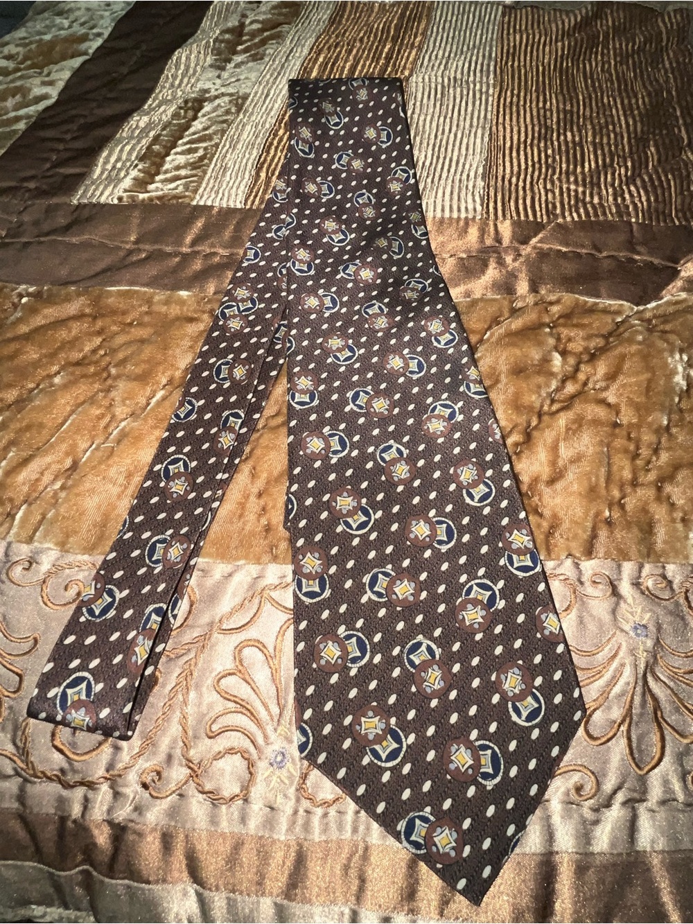 Zylos 100% Silk Brown Patterned Men’s Tie